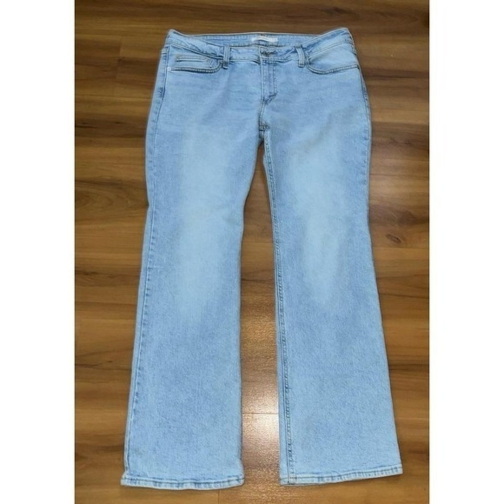 Womens Levi's Super Low Light Wash Bootcut‎ Jeans